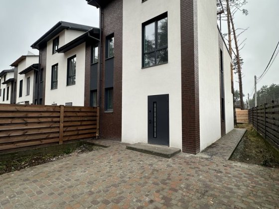 Таунхаус біля парку - свіже повітря та спокій Гостомель