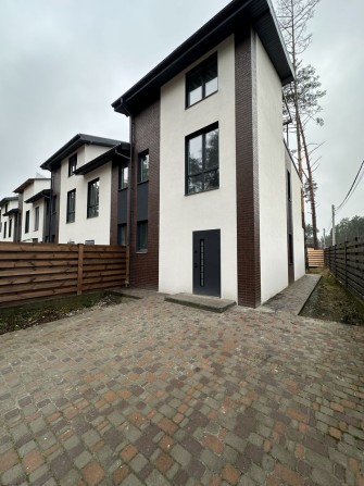 Таунхаус біля парку - свіже повітря та спокій - фото 1