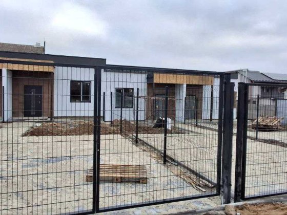 Таунхауси в Гостомелі, центальні комунікації, є ГАЗ, поруч магазини Гостомель