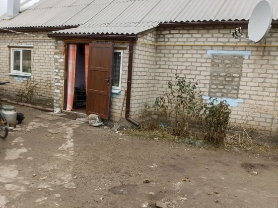 Продам дом с удобствами Изюм