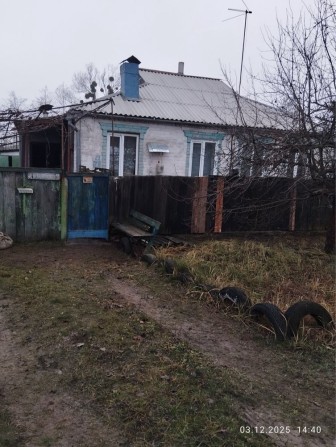 Продам дом в г. Изюм, 10 соток - фото 1