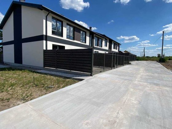 Продаються  таунхауси Гостомель Гостомель