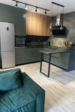 Таунхаус біля парку Щасливий - фото 1