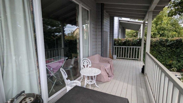 Дача на березі Чорного моря ! Чорноморськ ! Прибутковий бізнес - фото 1