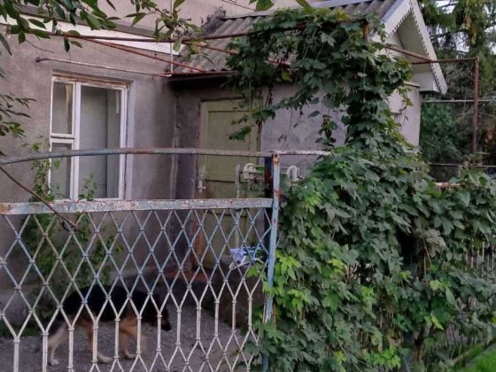 Дом возле Черноморска, газ, свет, вода в доме Черноморск