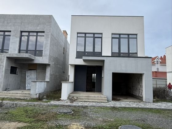 Котедж 60000$(під програми ) Черноморск