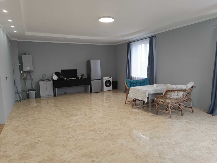 Продам 2этажный капитальный дом рядом с Черноморском, Александровка - фото 1