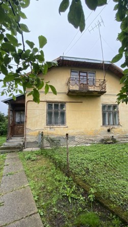 Продаж приватного будинку із земельною ділянкою - фото 1