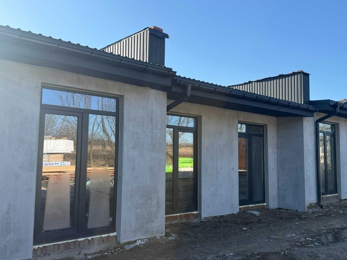 Одноповерхові таунхауси у Гостомелі! РОЗТЕРМІНУВАННЯ, Держ.програми. - фото 1