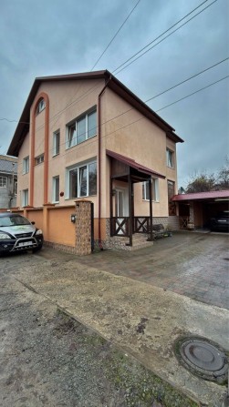 Будинок, Центр міста (з меблями) - фото 1