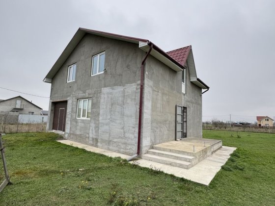 Продаеться дом в Молодежном Черноморск