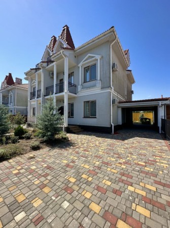 Продам дуплекс біля Чорноморську 210м2, 2.5 соток - фото 1