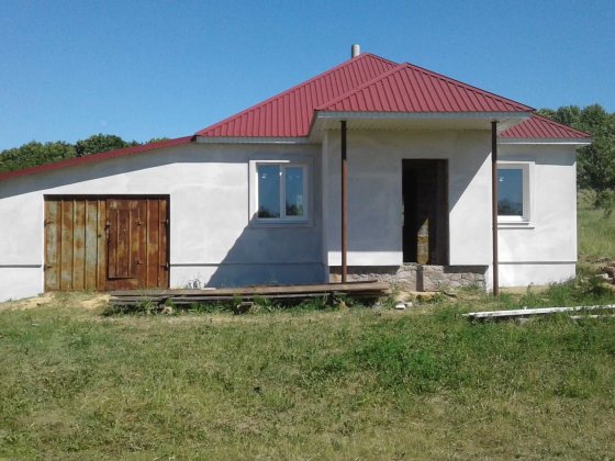 Продаю будинок в місті Каневі. Канів