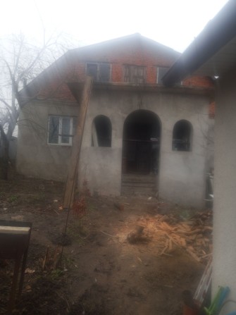 Продам два будинки на одному подвір'ї - фото 1