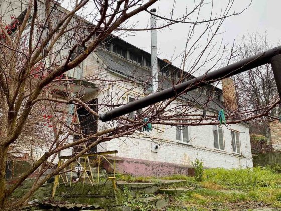 Пропоную до продажу пів будинку в місті Канів. Канів