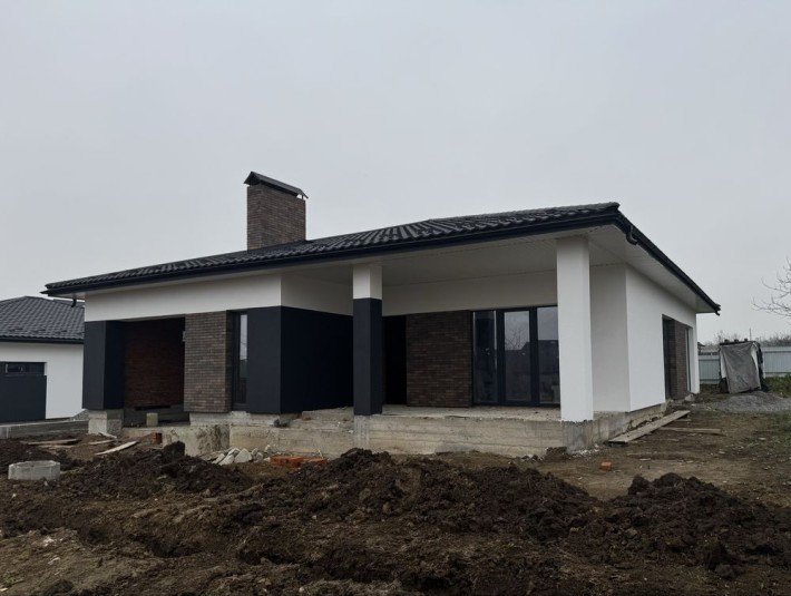 Приватний будинок 140 м. кв. - фото 1