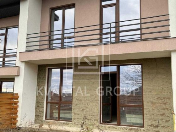 Продаж таунхаусу з частковим ремонтом Гостомель Гостомель