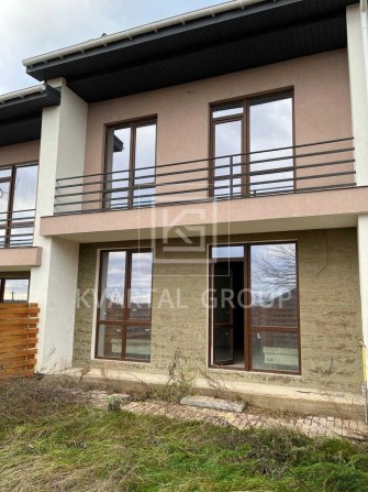 Продаж таунхаусу з частковим ремонтом Гостомель - фото 1