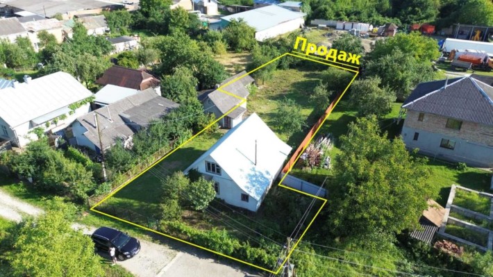 Будинок з ділянкою - фото 1