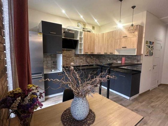 Продаж Танхауса з ремонтом в Гостомелі. Гостомель