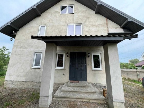 Будинок 9,5 сотих район автостанції в м. Коломия центр Коломия