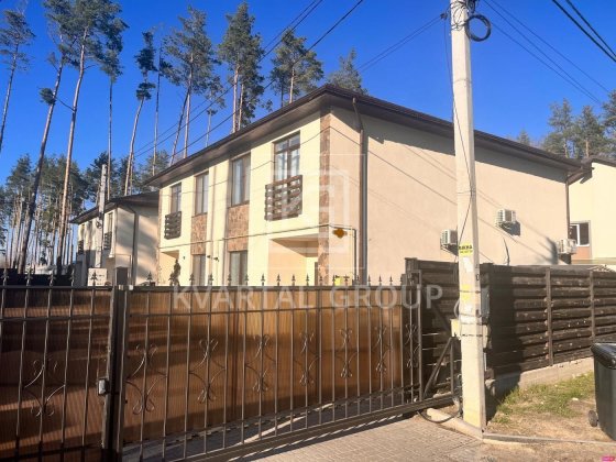 Без комісії Дуплекс з новим ремонтом біля парку.15хв до Києва Гостомель