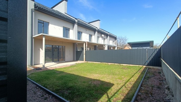 Коростишів продам  будинок танхаус - фото 1