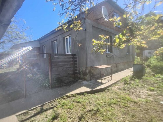 Продам будинок в Лубнах район медучилища Лубны