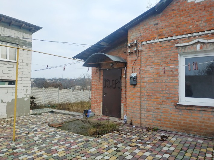 Продам дом в Люботине - фото 1