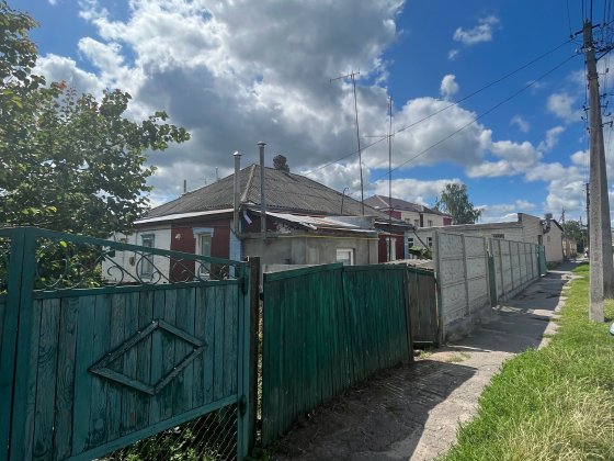 Частина будинку по вул.Шкільна Лубни