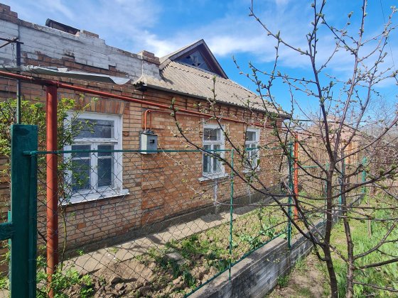 Продам будинок. район вул. Луганська. Марганец