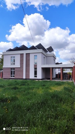 Будинок біля міста 2022 року - фото 1