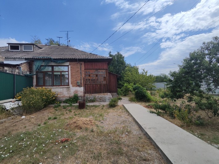 Будинок з земельною ділянкою під бізнес. - фото 1