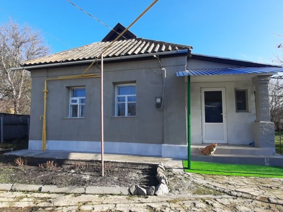 Тёплый дом с новым ремонтом + летняя кухня, гараж. 10 км от Миргорода. Миргород