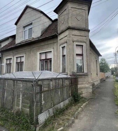 Домоволодіння з 2 будинків на одній великій ділянці - фото 1