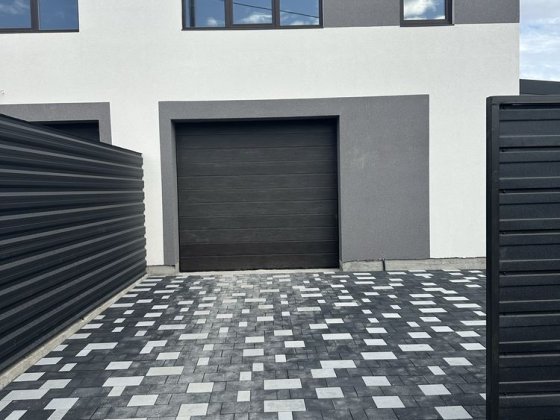 Продам будинок район МОРСЬКЕ Звягель