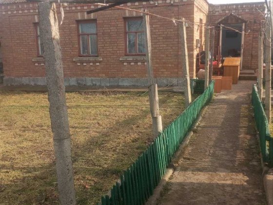 Продается дом в Очакове по улице Покровской, рядом с АТБ Очаків