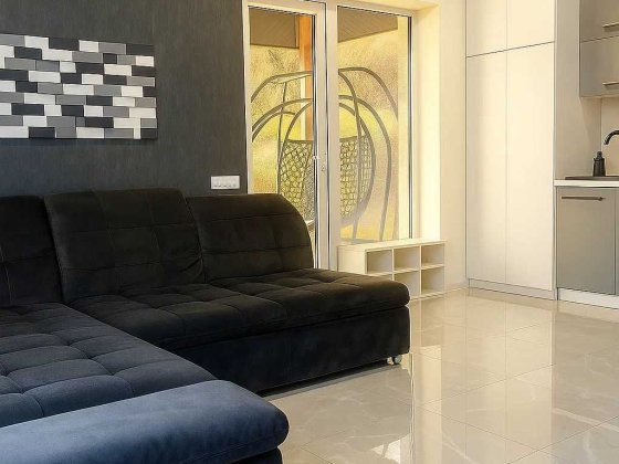 Будинок з ремонтом у тихому районі Обухова Обухів