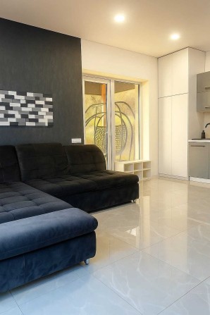 Будинок з ремонтом у тихому районі Обухова - фото 1