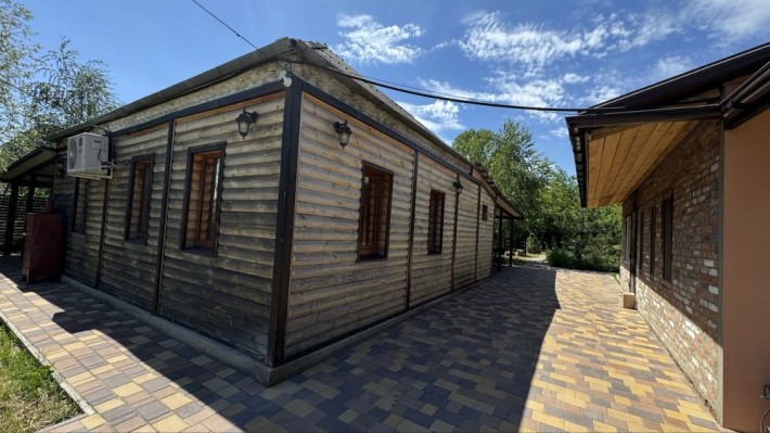 Будинок і лазнею - фото 1