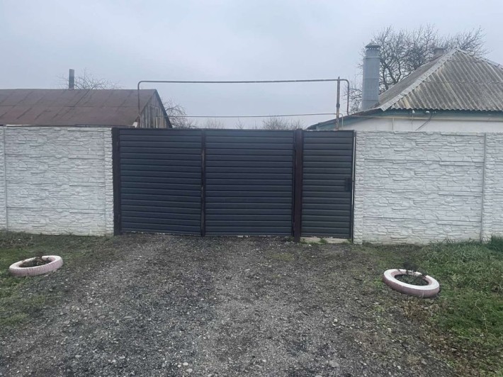 Продам дом с ремонтом в песчанке остановка  Голубь - фото 1