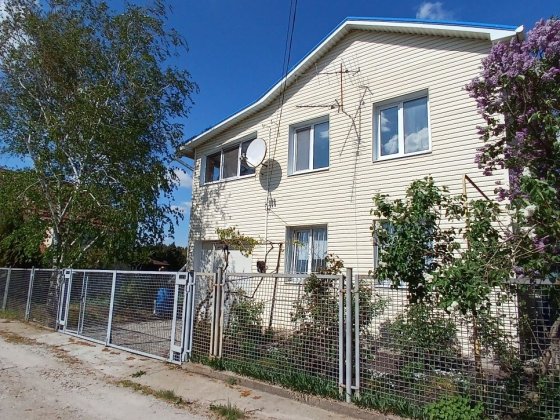 Продам дом в Песчанке!Свой берег реки ! Самар