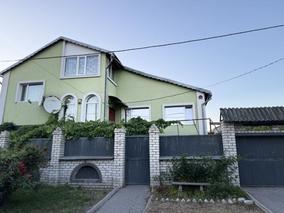 Продам будинов в центрі міста Павлоград