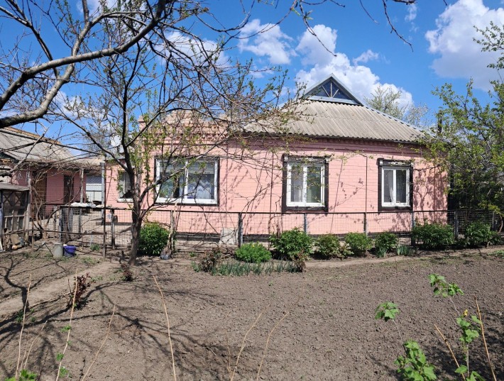 Продам дом для большой семьи в Новомосковске. - фото 1