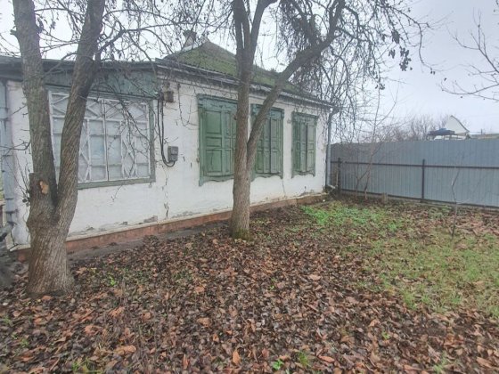 Продам дом в городе на красной линии. Самар