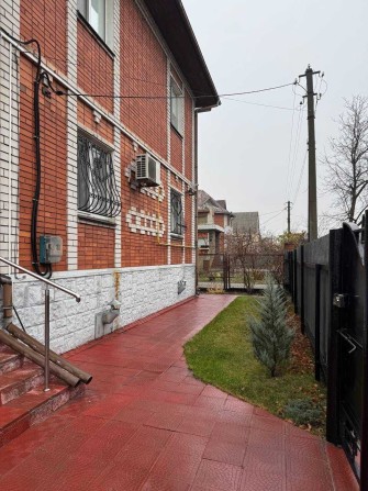 Продам дом в Павлограде. 310 м² с мебелью, 10 сот. Без комиссии - фото 1