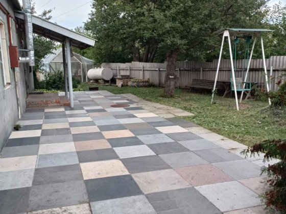 Продам дом на Черевковке за наличку или сертификат. От хозяина!!! Слов'янськ