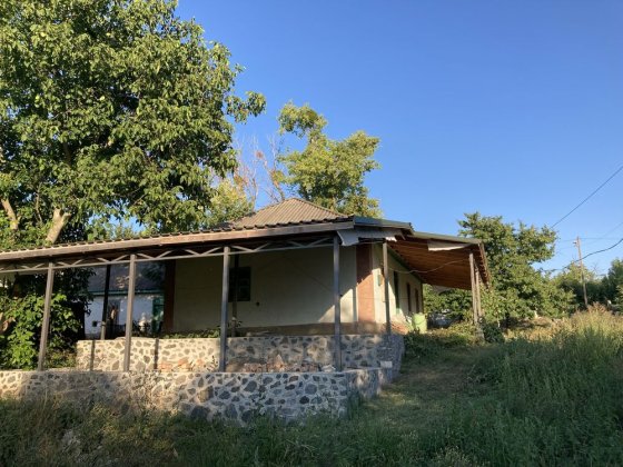 Будинок в с. Тернівка Вінницька область 20 км від Умані Умань