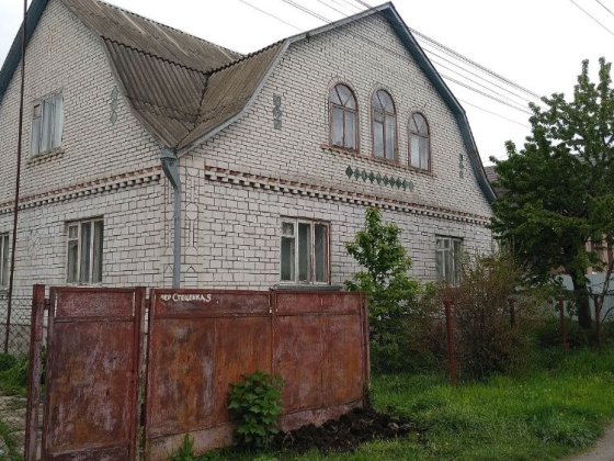 Продам приватний будинок у Фастові (м-н Заріччя) Фастів