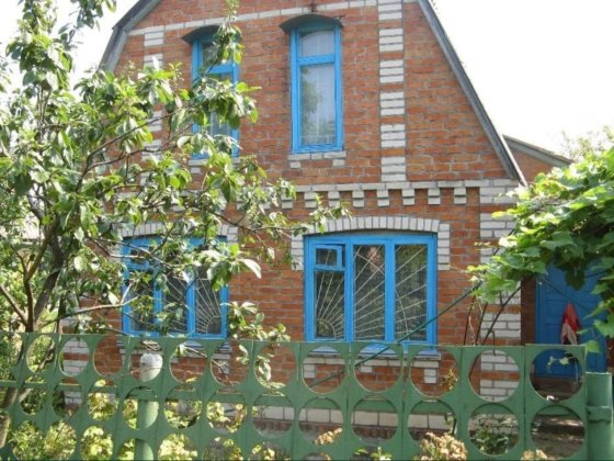 Двоповерхова дача,цегляний будинок Хмельник